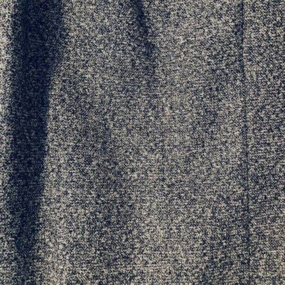 Beautiful Wool Skirt Suit - Picture 4 of 12